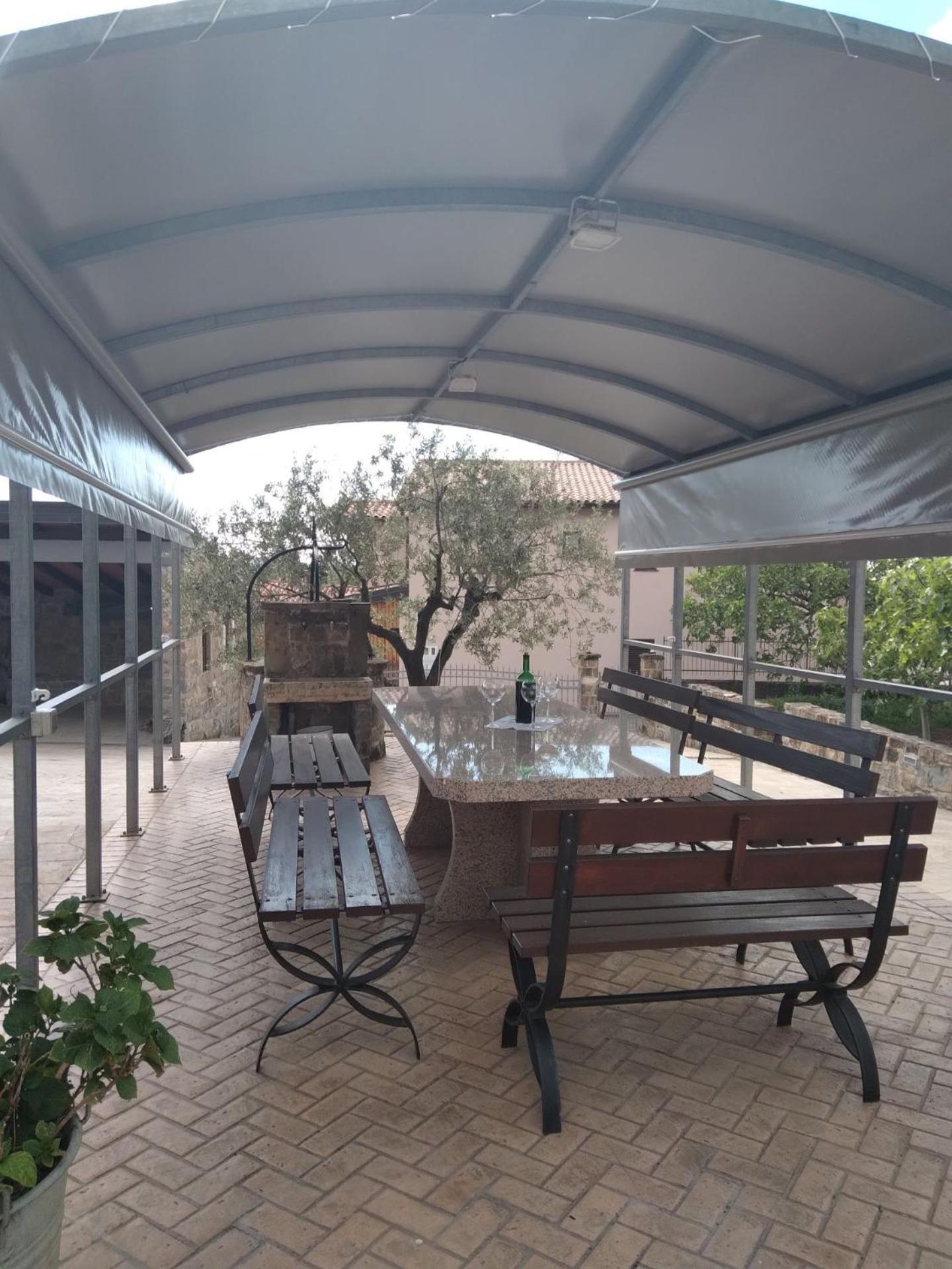 Tourist Farm With Apartments Fig Tree Dekani Εξωτερικό φωτογραφία